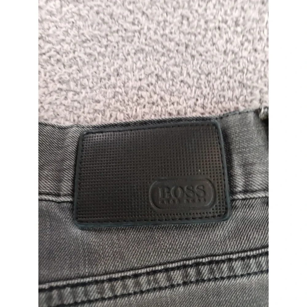 Hugo‎ Boss Green Straight Leg Jeans Men 36x32 Gray Stretch Designer Denim